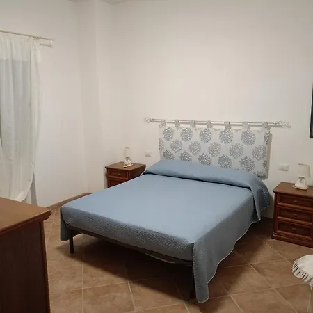 Domo Bianca Alghero דירה *